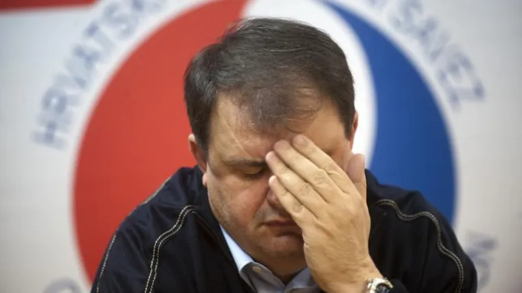 Protiv Covida-19 cijepio se i Zoran Gobac: 'Plaćamo zdravstveno osiguranje kao i svi saborski zastupnici'