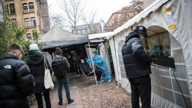 Pandemija usporava, a cijepljenje je tek počelo: 'Postoje fenomeni o čijem se obja&scaron;njenju može samo nagađati'