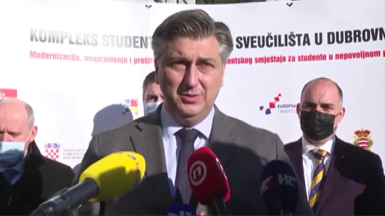 Premijer Plenković o ruskom cjepivu: 'Rusija je spremna isporučiti cjepivo Hrvatskoj'