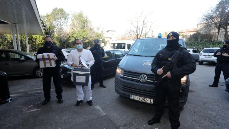 Afera koja trese Hrvatsku: Veliki vodič kroz popis utjecajnih ljudi koji su se cijepili preko reda