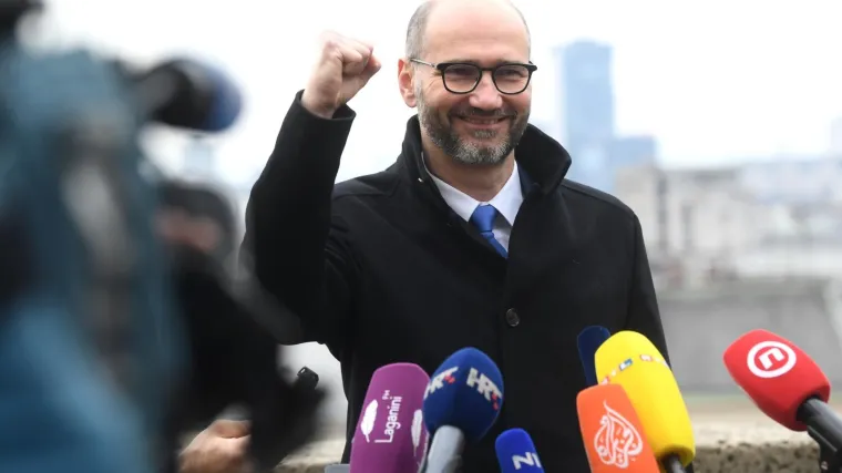 'Ne želim biti onaj gradonačelnik koji će &scaron;etati gradom i zvati da se pokrpaju rupe, tako se ne vodi grad'