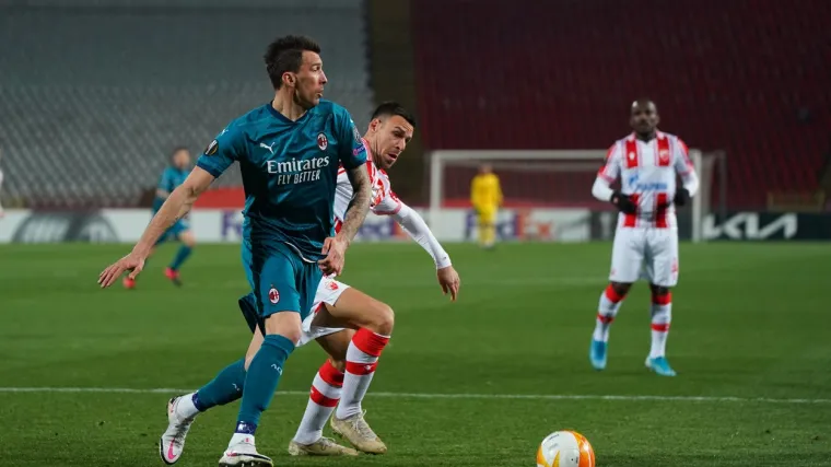 Zvezda se u zadnjoj minuti spasila protiv Milana, Mandžukić izviždan na Marakani