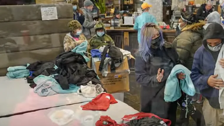 Nakon &scaron;to je Teksas pogodila smrtonosna oluja, ovaj vlasnik trgovine napravio je potez koji je mnoge rasplakao