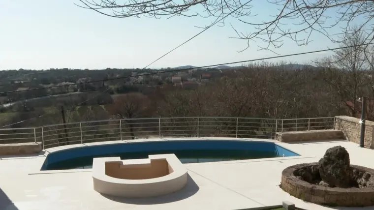 Luksuz sve popularniji: Kuće za odmor preživjele korona krizu, a najave za ovu godinu su vi&scaron;e nego obećavajuće