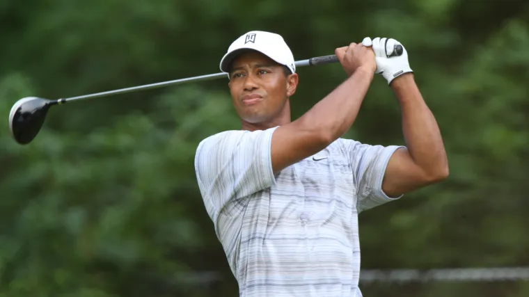 Legendarni golfer Tiger Woods nakon te&scaron;ke prometne nesreće prevezen u bolnicu, na operaciji je