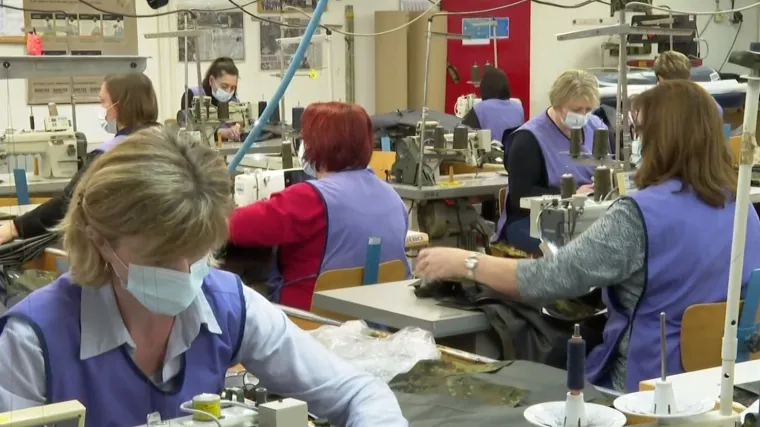 Sjajne vijesti iz zagorskog gradića: Hrvatska tvrtka &scaron;ije 30.000 uniformi za njemačke vojnike!