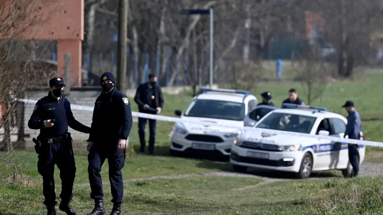 Zagrebačke Dugave pod opsadom policije: 'Pričali su s čovjekom, a onda se čuo pucanj'