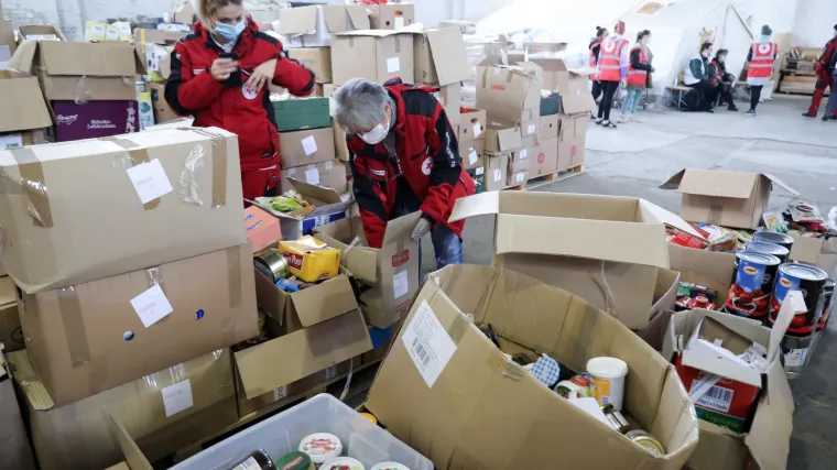 Dvojac u Hrvatskoj Kostajnici pokušao ukrasti humanitarnu pomoć za stradale u potresu