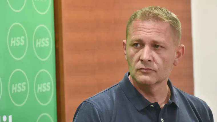 'Zadnjih 30 godina ta organizacija upropastila je Hrvatsku. Tonemo'