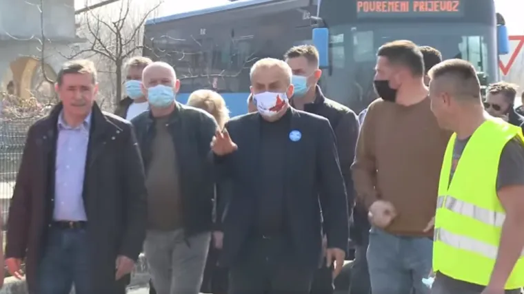 Jedno od zadnjih Bandićevih pojavljivanja: Svojom je Pe&scaron;čenicom, ne znajući, pro&scaron;ao posljednji put, obećano neće ostvariti