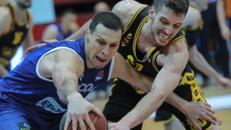 Luković odigrao sjajnu utakmicu, Markota najbolji kod Vukova