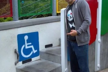 ZAŠTO NAM SE ČINI DA SU POSAO DOBILI PREKO VEZE? Obnova i dalje čeka, ali neće valjda uzeti ove majstore