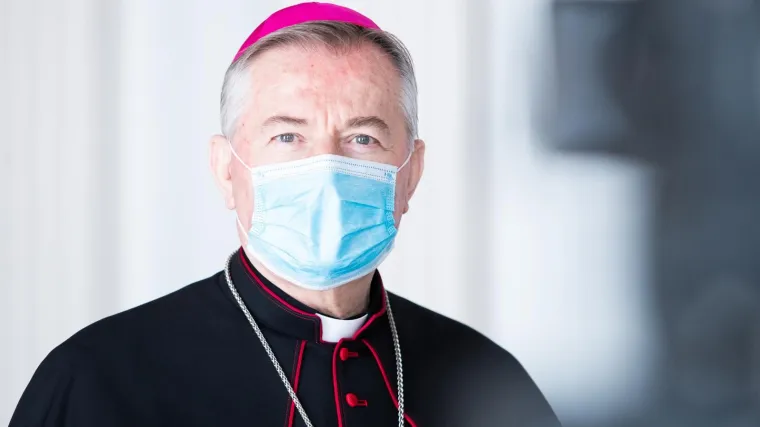 Hrvatska je dobila novog biskupa: 'Dolazim vam nesiguran u koracima, ali otvorena srca'