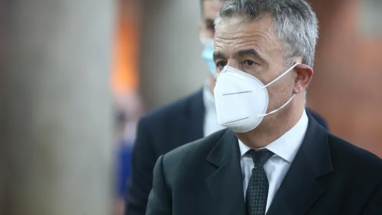 'Počnu ići na bolovanja... Oni ne razumiju odakle im ide plaća, nije ni Kolinda'