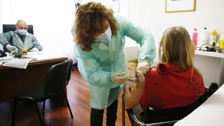 Zbog cijepljenja preko reda, padaju ostavke i u mafija&scaron;kom gnijezdu: 'Proveo sam besanu noć razmi&scaron;ljajući o svojoj odluci'