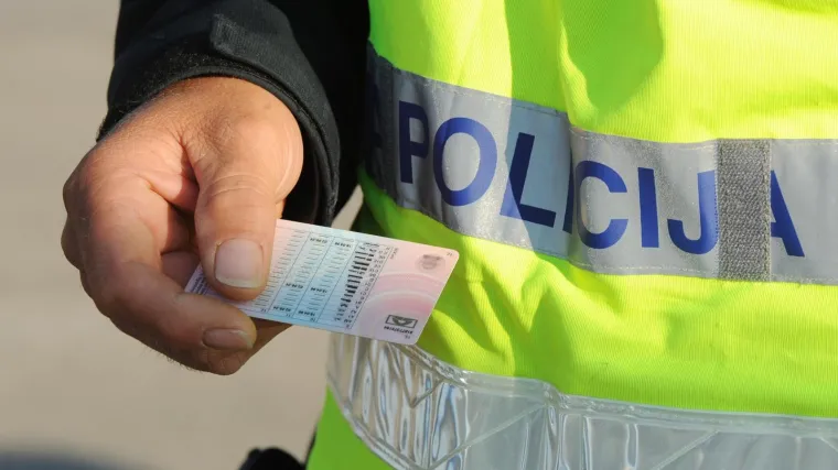 Jeste znali za ovo? Vozačku dozvolu mogu vam dostaviti i na kućna vrata, evo koliko to ko&scaron;ta