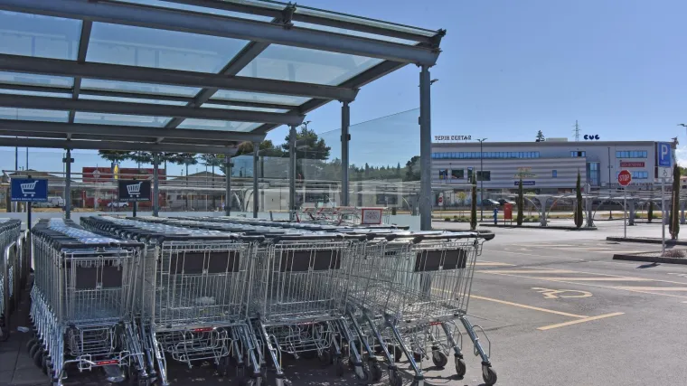 S trži&scaron;ta se povlači vi&scaron;e vrsta kuhinjskog pribora, ako ste ih kupili nemojte ih koristiti