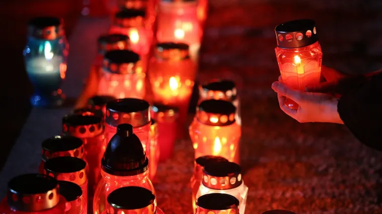 Nezamislivo tragična priča: Kako je laž djevojčice dovela do toga da učitelju terorist odrubi glavu