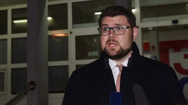 'Grbin je kao Milanovićev odvjetnik ponovno pao na ispitu iz prava'