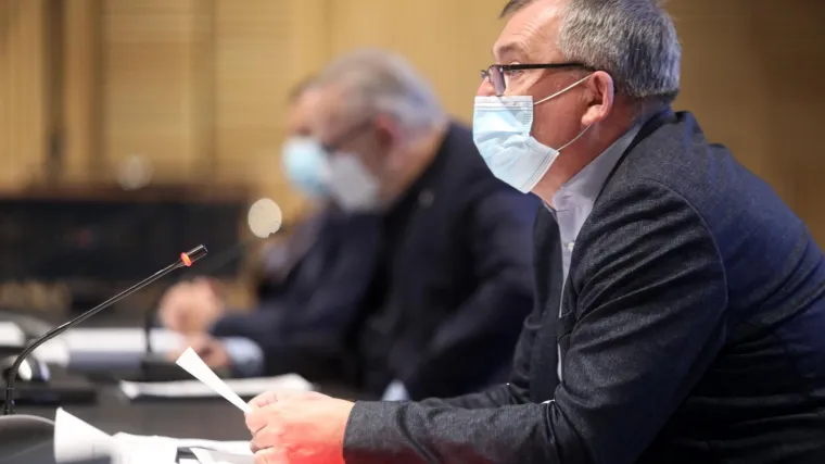 Raste broj novozaraženih, &scaron;to s mjerama? 'Nadamo se da nas neće natjerati u drugom smjeru'