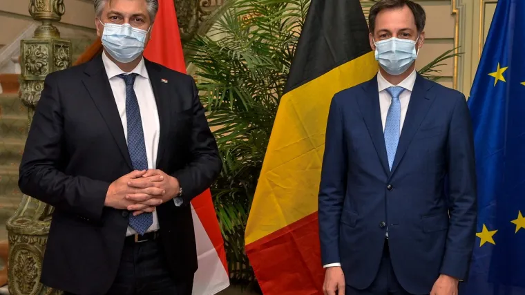 Hrvatski i belgijski premijeri o potvrdama za putovanje