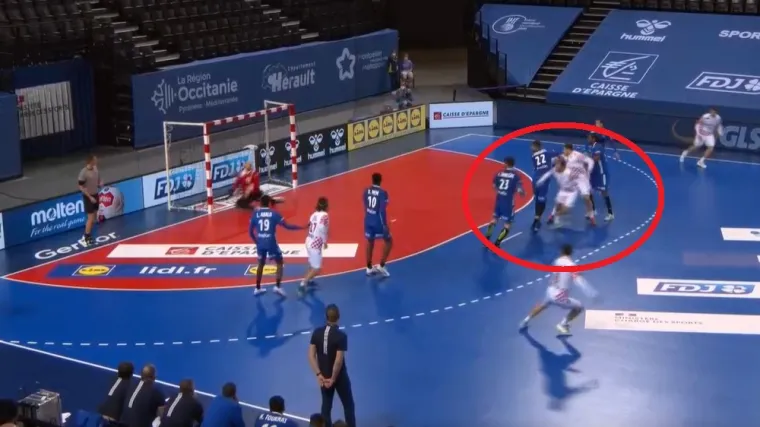 Hrvatski rukometaš fantastičnim potezom iznenadio Francuze