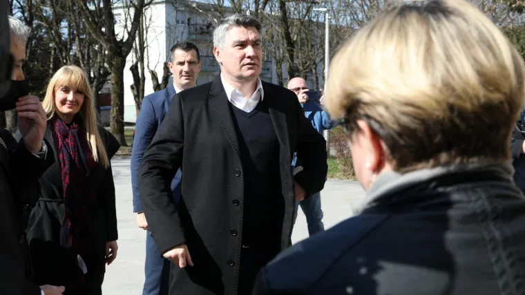 'Odbijte je, I dare you'