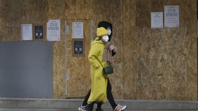 U Britaniji od Uskrsa cjepivo za sve iznad 40 godina - zalihe će se i vi&scaron;e nego udvostručiti