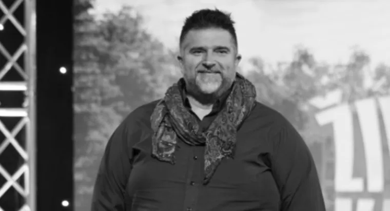 Od posljedica srčanog udara, napustio nas je 48. godini života