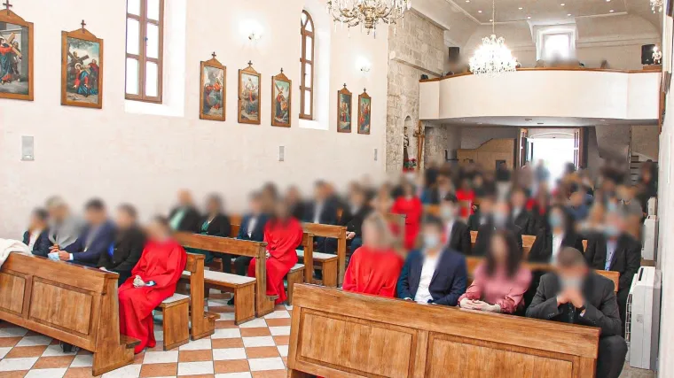 Dubrovački župnici održavali krizme u zatvorenom - na jednoj je bilo više od 100 ljudi!