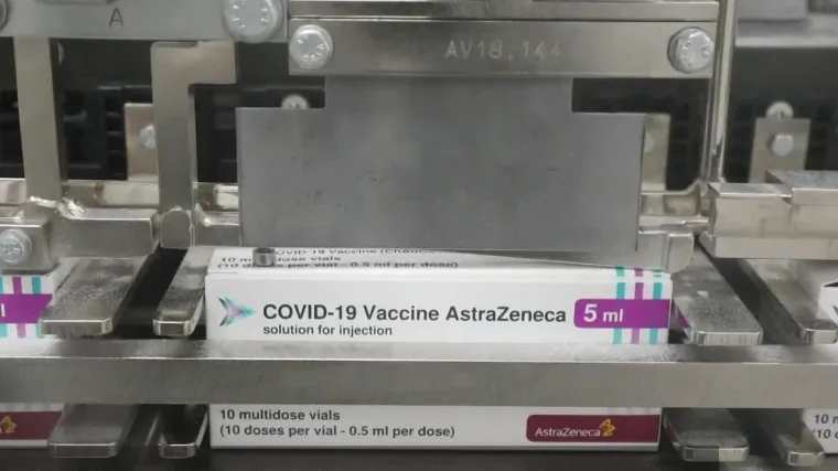 Jedna je županija obustavila cijepljenje Astrazenecom pa se nakon packe ministra - posula pepelom