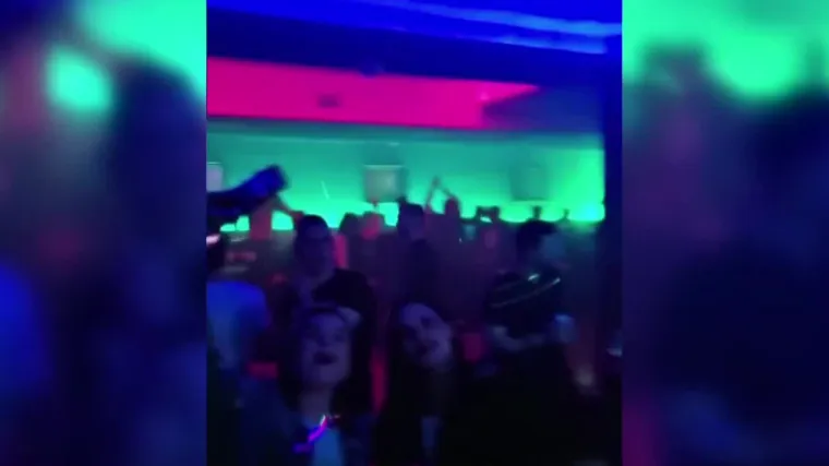 RTL-ova ekipa posjetila zadarski klub u kojem se nedavno okupilo čak 250 ljudi. Organizator poručio da za svoj rođendan uskoro priprema jo&scaron; veći party