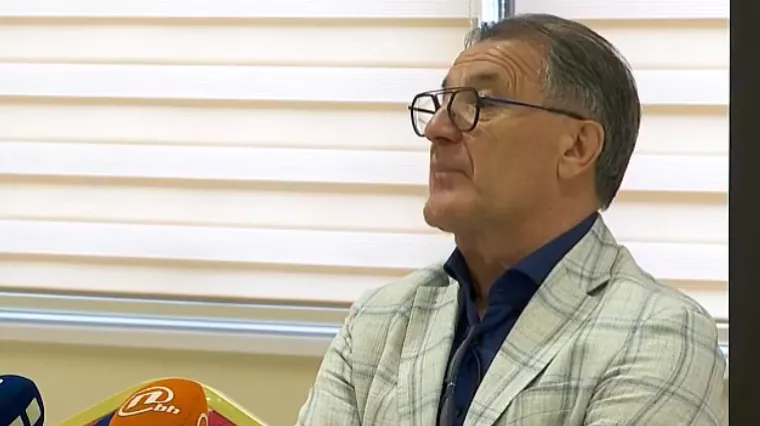 Žestoko napao Sessu i pravosuđe; 'Sa sucima koji su me osudili sam se u loži u Maksimiru izubijao od alkohola'