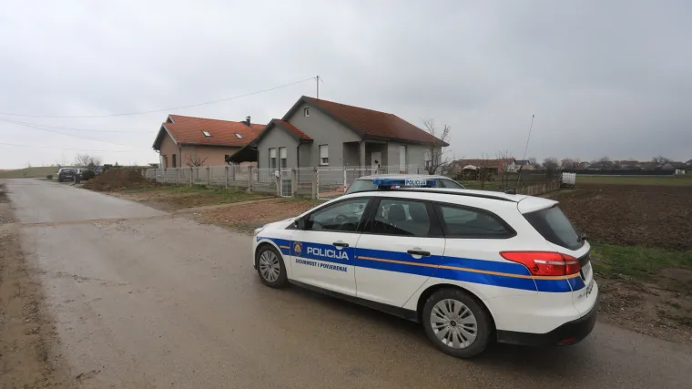 'Mirjana živi sama zbog čega je bila laka meta'; Napadač je bio pijan?