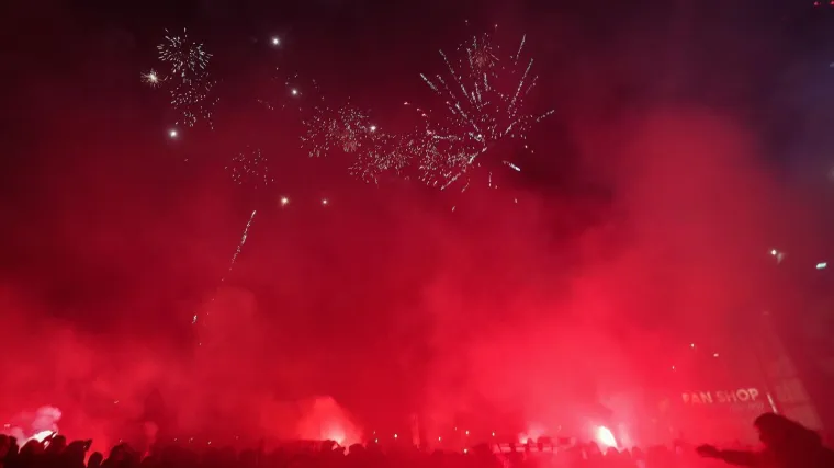 Stotine navijača zapalilo grad; Ovo &scaron;to se ovih dana događa Dinamu prava je plava bajka