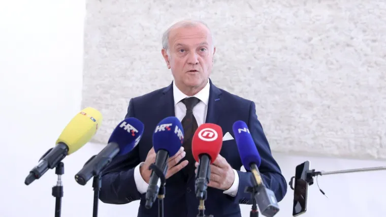 Bo&scaron;njaković: 'Predsjednik Sabora nije povrijedio Poslovnik, a Milanović kr&scaron;i zakon'