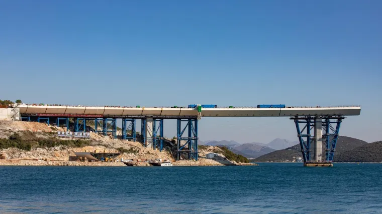 Do listopada će Hrvatska biti potpuno spojena: Iz Kine stižu zadnji segmenti na Pelje&scaron;ki most