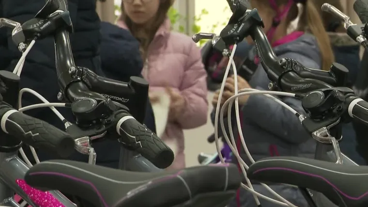 Općina podijelila 31 novi bicikl učenicima trećih razreda: Uz pomoć RTL-a, danas su mogli vidjeti &scaron;to će to voziti za koji dan