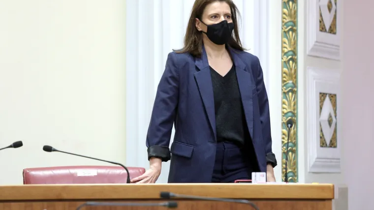 Peović izjavom o Tuđmanu isprovocirala HDZ-ovce, oni joj uzvratili: 'Sljednici komunista ovdje dociraju svim zastupnicima'