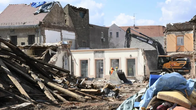 'Koristi domaće materijale, zapošljava, a imamo priliku vratiti ljude'