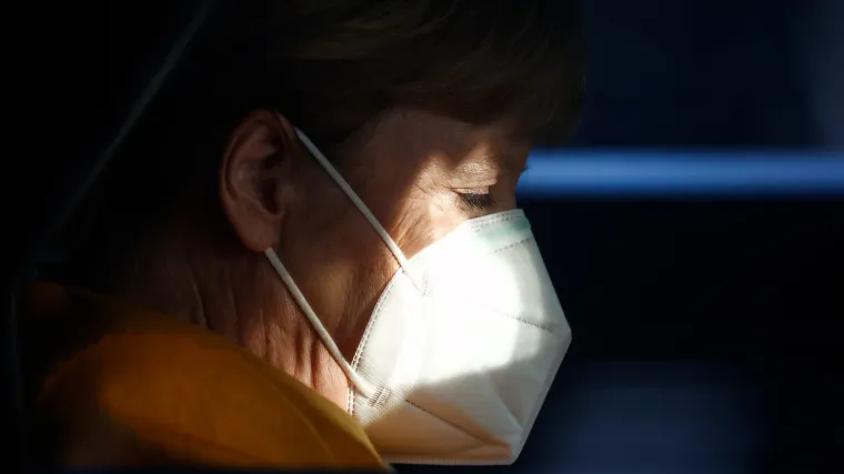 Angela Merkel se jo&scaron; jednom ispričala, ali oporba traži glasovanje o povjerenju kancelarki