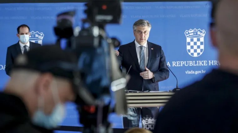 'Teoretski je točno da bismo danas imali bolju procijepljenost da smo naručili vi&scaron;e doza Pfizera, ali...'