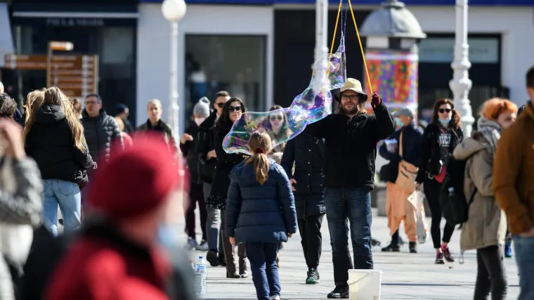 Danas jo&scaron; prevladavajuće sunčano, a zatim slijedi promjena. Evo kakvo nas vrijeme očekuje za vikend