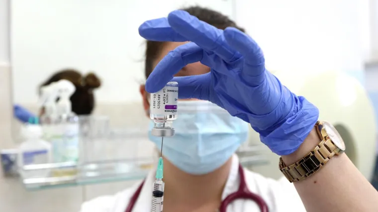 AstraZeneca nakon kritika opet revidirala postotak učinkovitosti cjepiva: Sada je ne&scaron;to manji