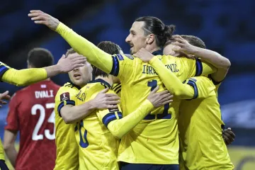 Zlatan asistirao za pobjedu u prvom nastupu za Švedsku nakon više od četiri godine, Englezi pokazali moć