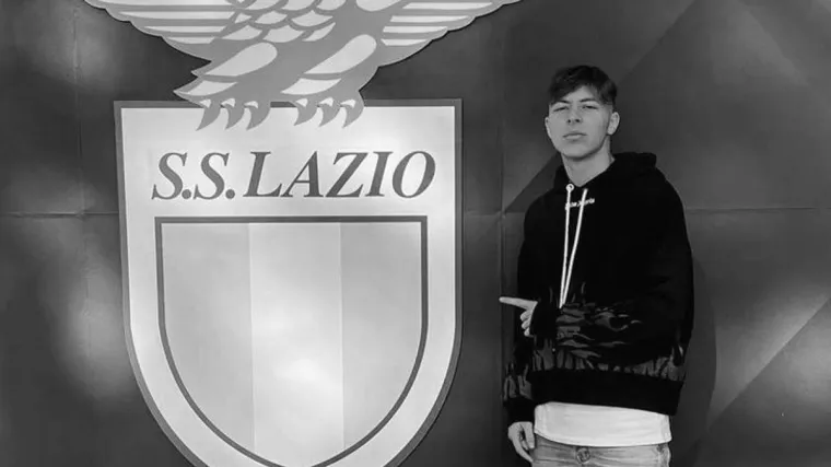 Mladi nogometa&scaron; Lazija poginuo u stra&scaron;noj prometnoj nesreći, pro&scaron;le nedjelje proslavio je 19. rođendan