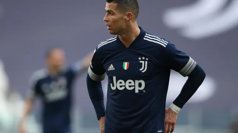 Od kluba je tražio da mu dovedu dva igrača, jedan je miljenik Zinedinea Zidanea