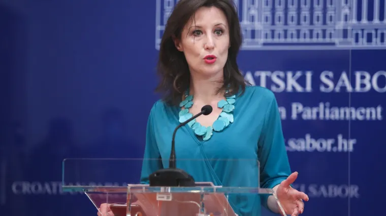 'Sada se radi o poku&scaron;aju politike da zadrži pravosuđe u svojoj &scaron;aci'