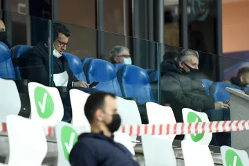 NEOČEKIVANI GOST NA TRIBINAMA: Pogledajte s kim je Davor Šuker uhvaćen u društvu na utakmici Hrvatske i Portugala