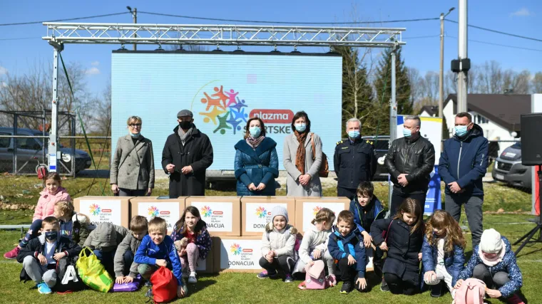 Gradski stadion u Petrinji je u petak postao sredi&scaron;te amaterskog sporta u Hrvatskoj